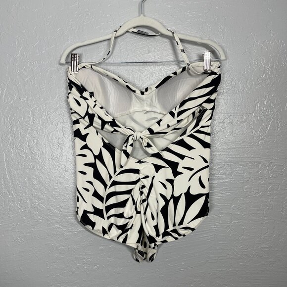 Carmen Marc Valvo Women 14 Black White Floral One Piece Swimsuit Halter Tie Back - Picture 5 of 8